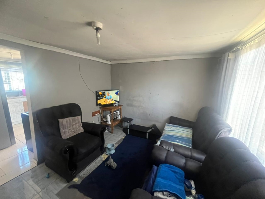 2 Bedroom Property for Sale in Kwazakhele Eastern Cape